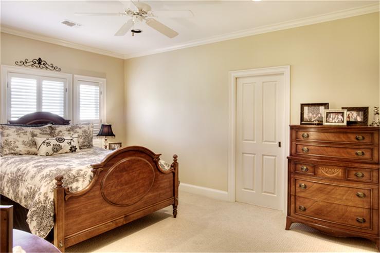 5602 Indian Circle, Houston, TX 77056